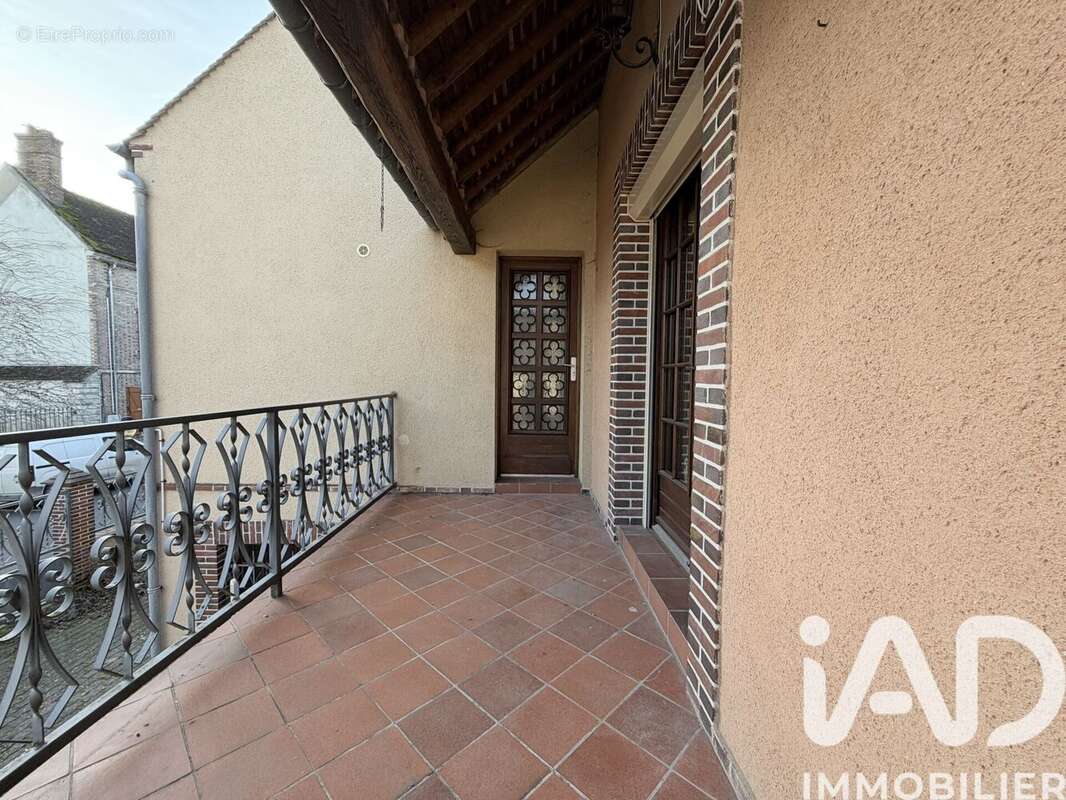 Photo 6 - Maison à SERGINES