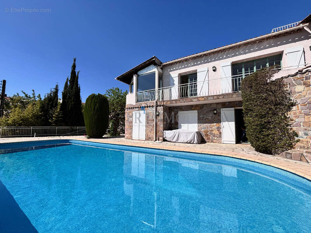 Maison à SAINT-RAPHAEL