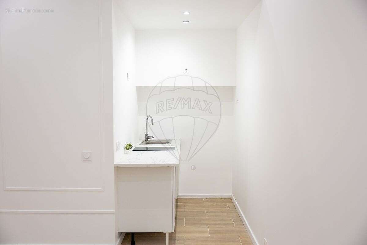 Commerce à MARSEILLE-4E