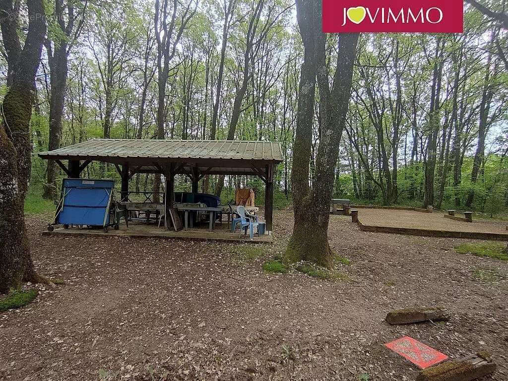 Terrain à MIGNALOUX-BEAUVOIR