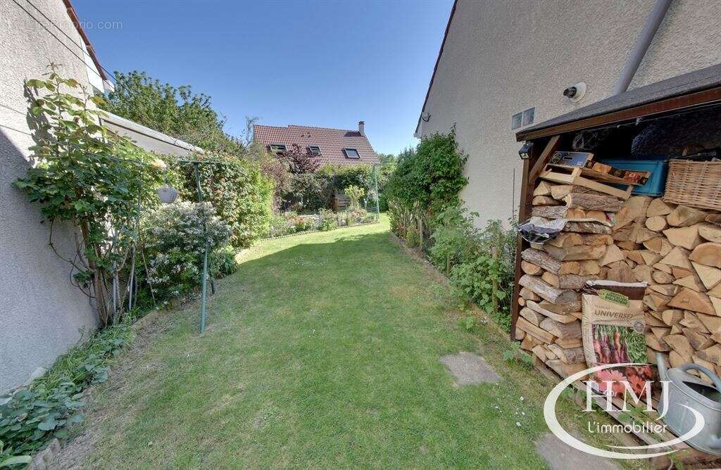 Maison à LISSES