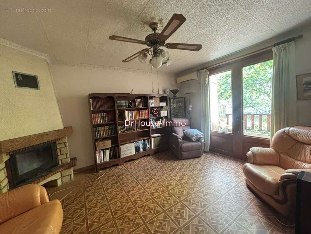 Maison à LISLE-SUR-TARN