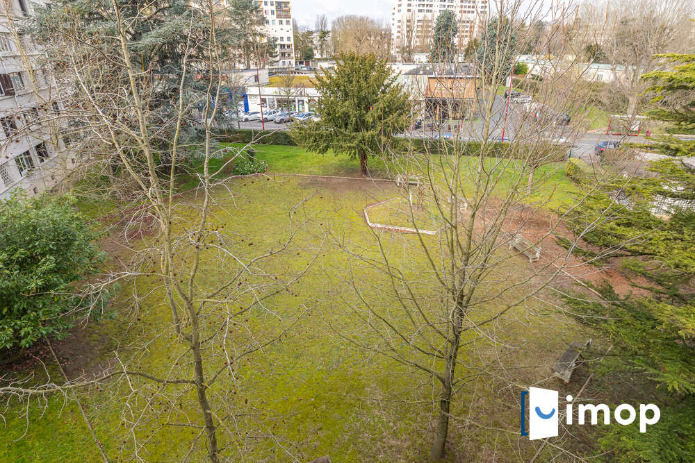 Appartement à FRESNES