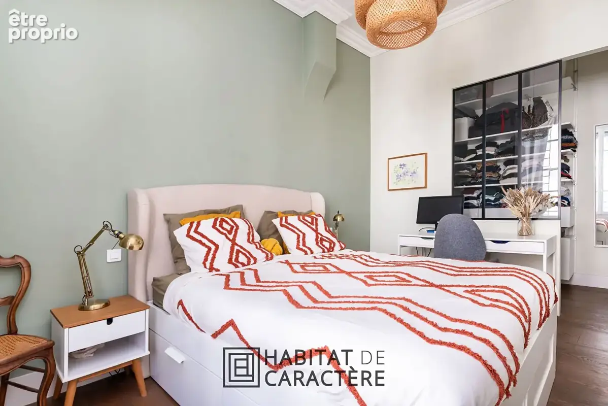 Appartement 4 pièces - 92 m2 - Coeur 7ème - photo 9