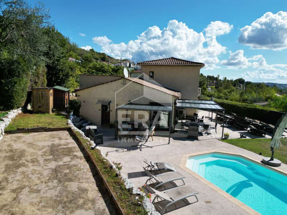 Maison à SAINT-JEANNET