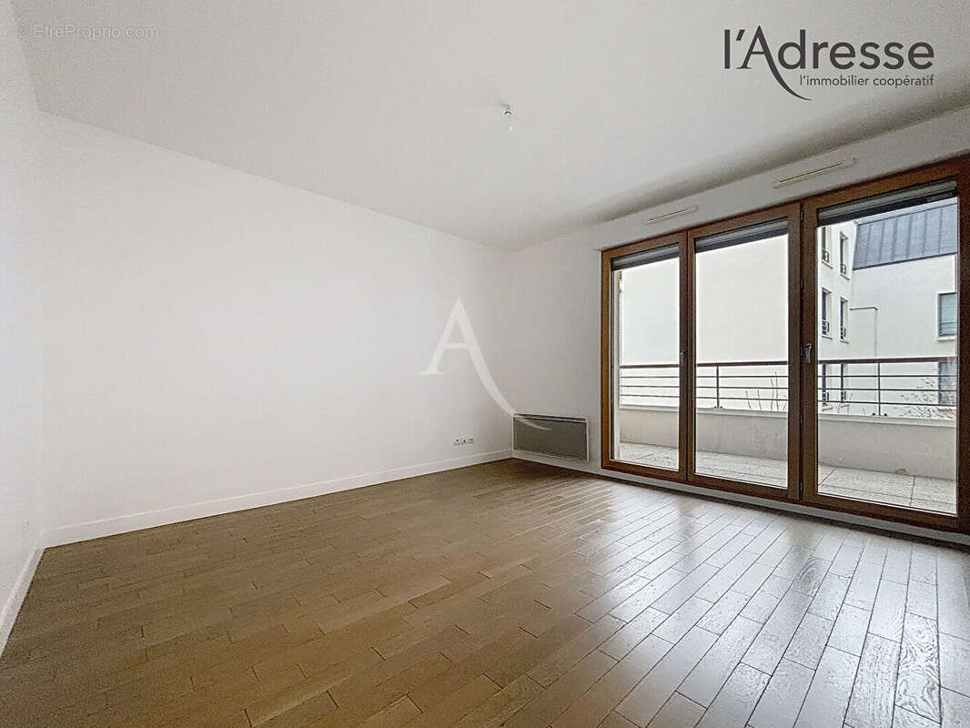 Appartement à SURESNES