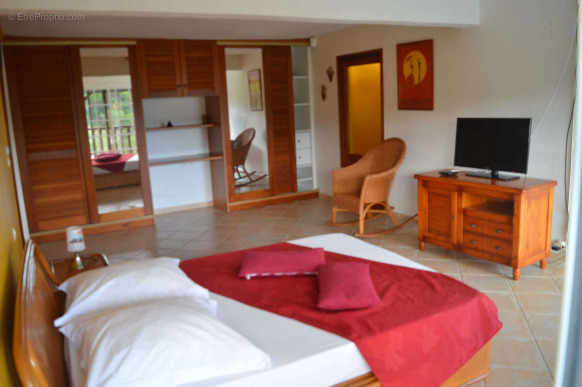 Maison à SAINTE-ANNE