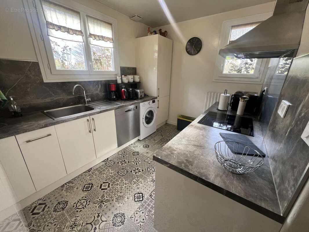 Maison à ROSIERS-D'EGLETONS