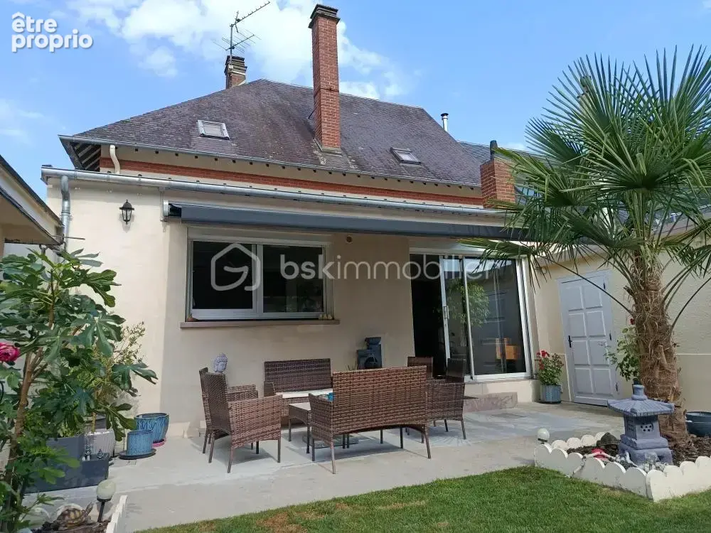 Disponible dès maintenant : Belle maison de 116m² avec annexe habitable de 54m², garage et double terrasse à Lisieux NORD - photo 3