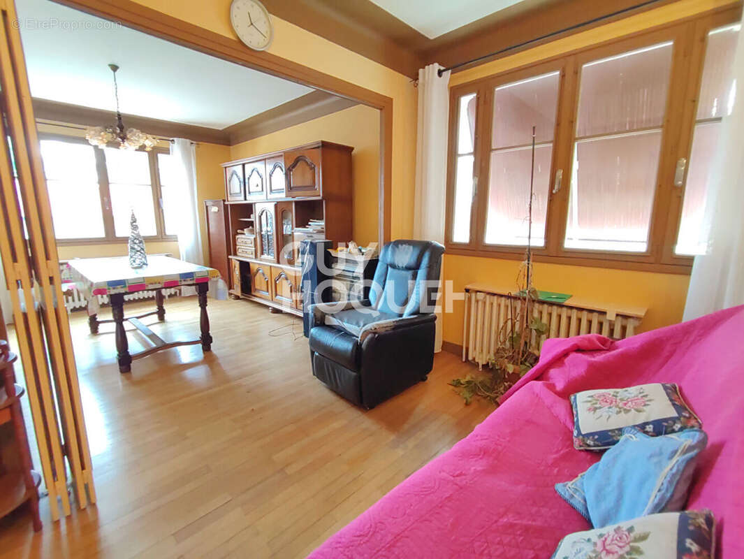 Maison à MONTBRISON