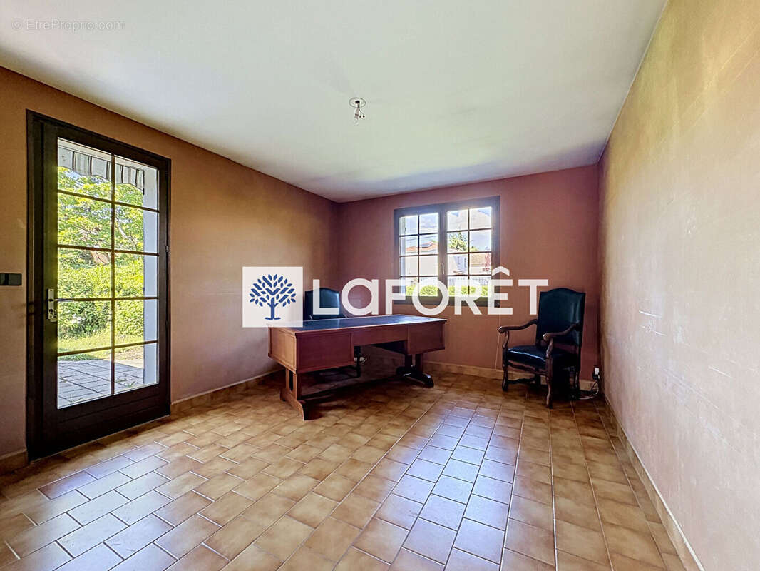 Maison Beynost 6 pièces 155m² sur son terrain de 1070m² - photo 11