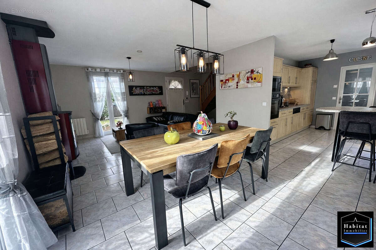 Maison à OTHIS