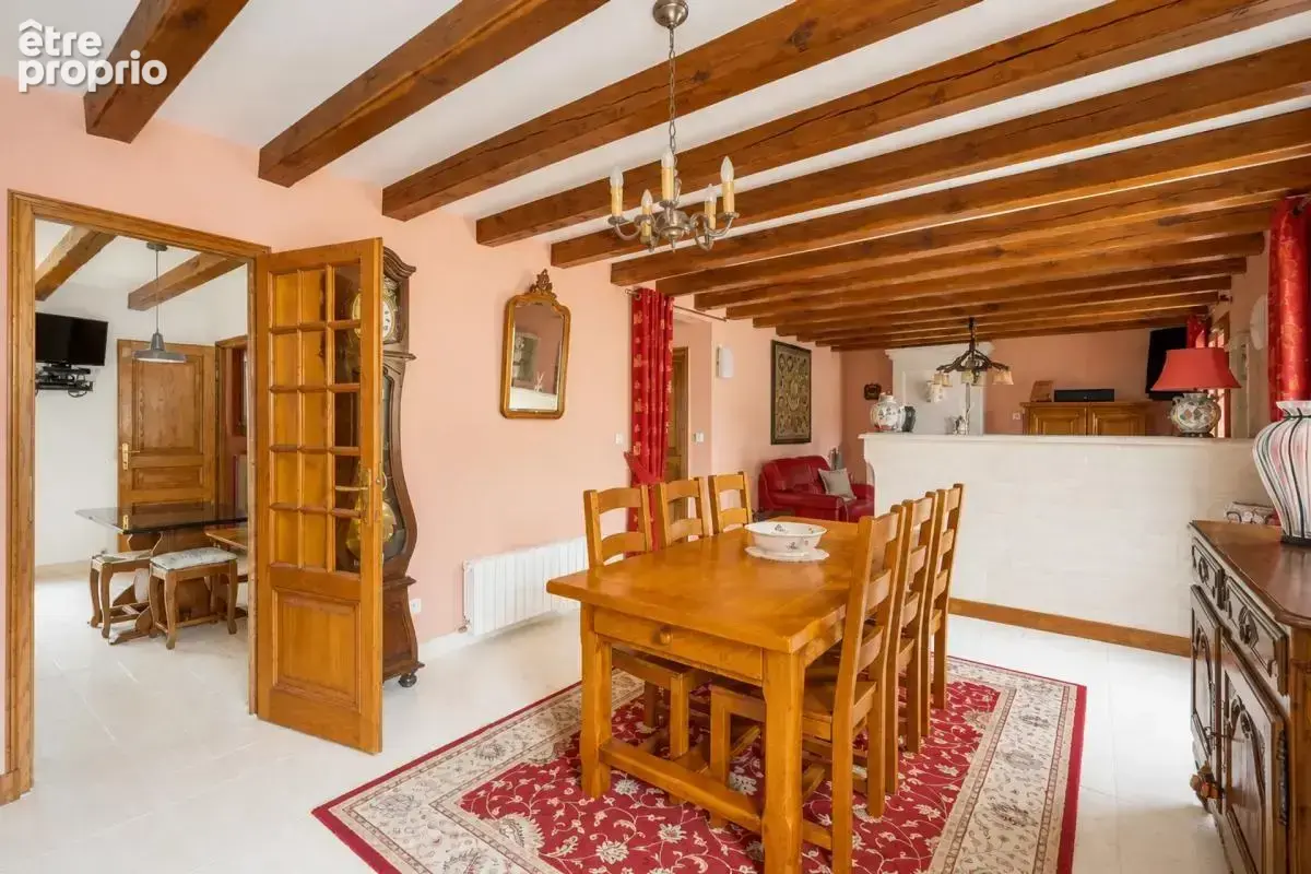 Maison de 8 pièces de 214 m² à Presles - photo 5