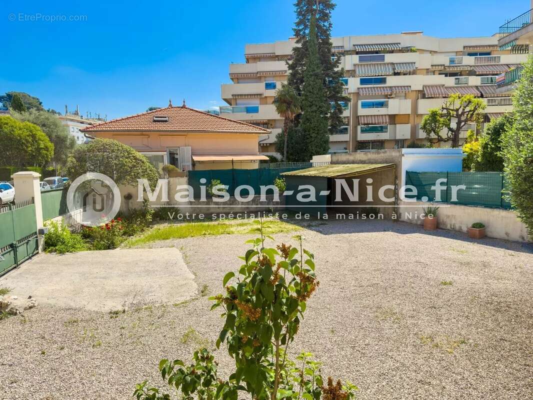 Maison 180 m² à Nice  - photo 4