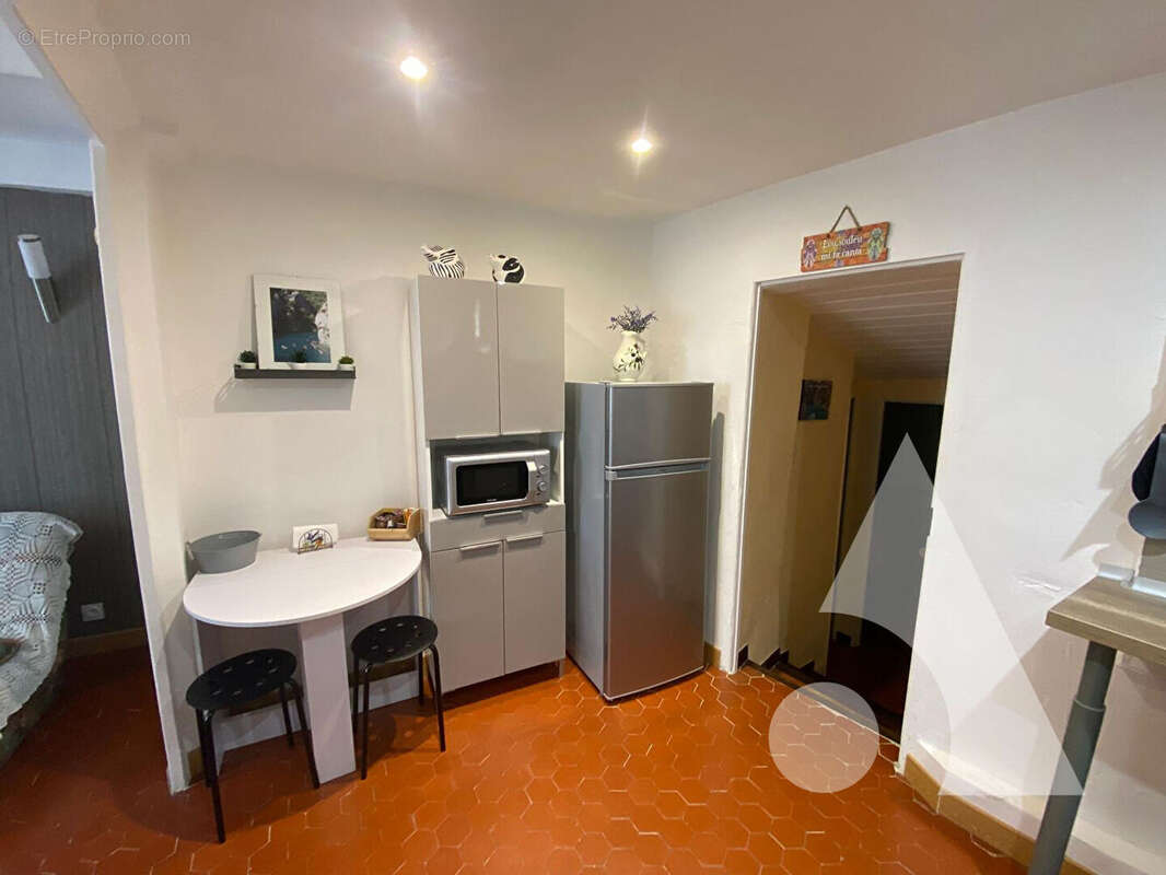 Appartement à REGUSSE