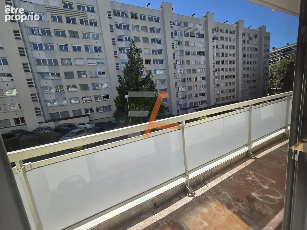 Fauriel   f4 65 m2   balcon   parking fermé et sécurisé - photo 3