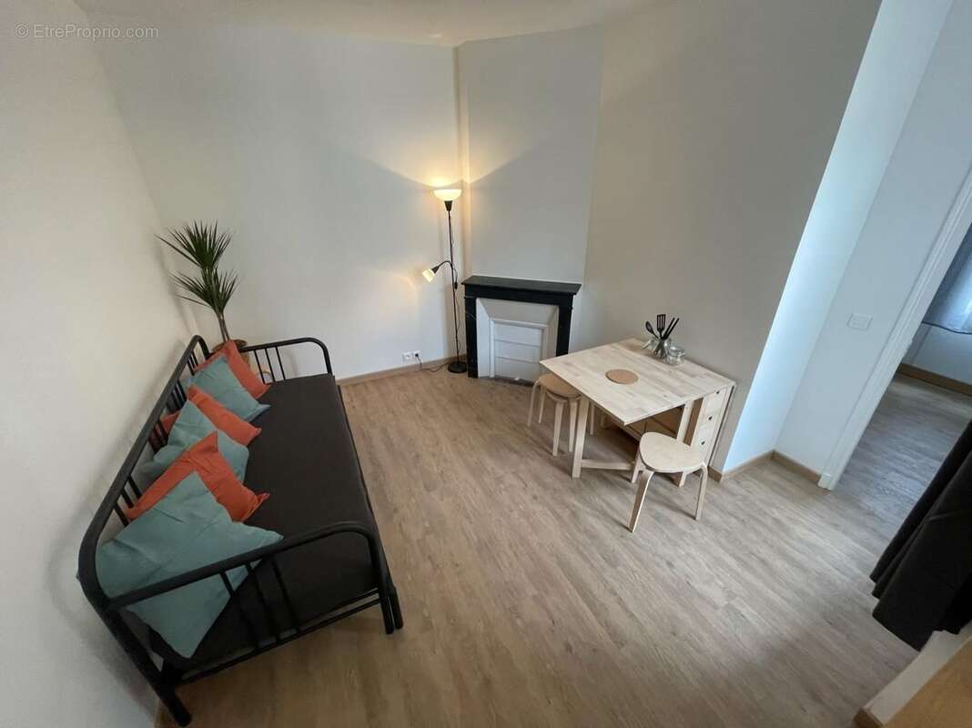 Appartement 25 m² à Colombes  - photo 3