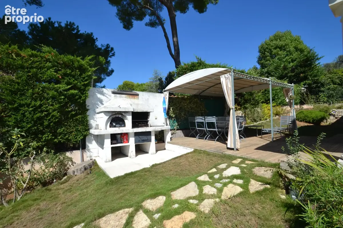 Biot residentiel superbe maison 5/6 pieces terrain 1500 m2 piscine. - photo 5