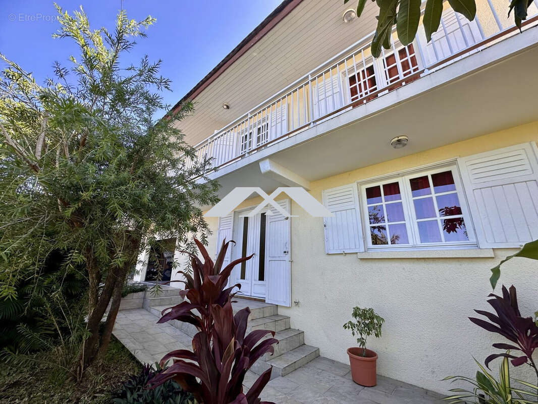 Maison à PETITE-ILE