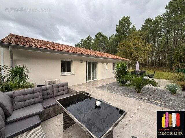 Maison à MOLIETS-ET-MAA