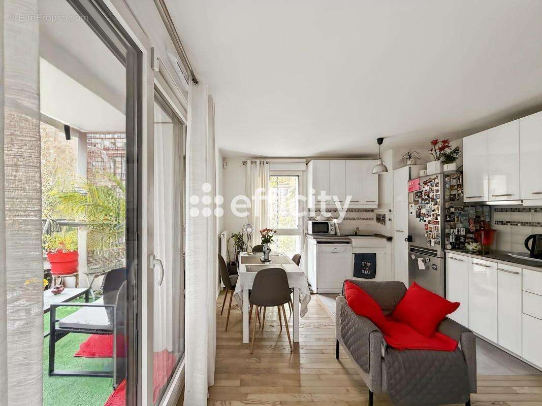 Appartement à ASNIERES-SUR-SEINE