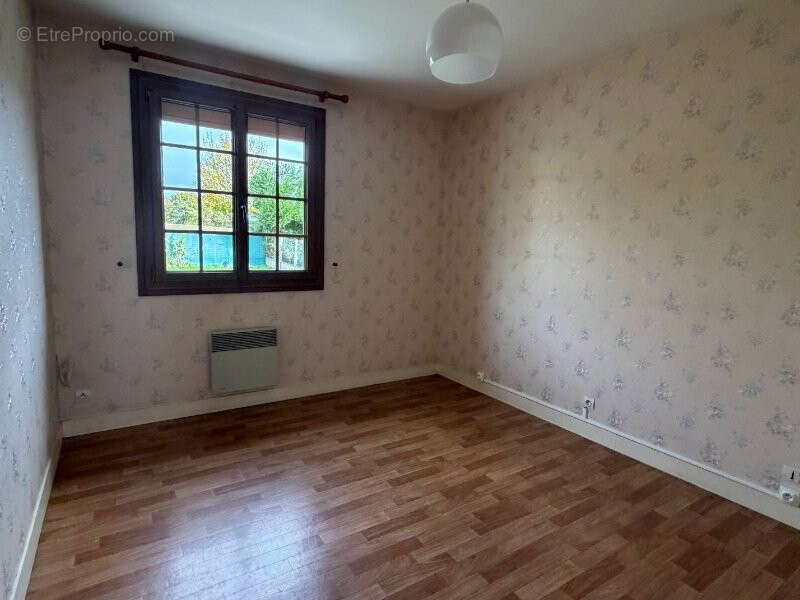 Maison à AUTHON-DU-PERCHE