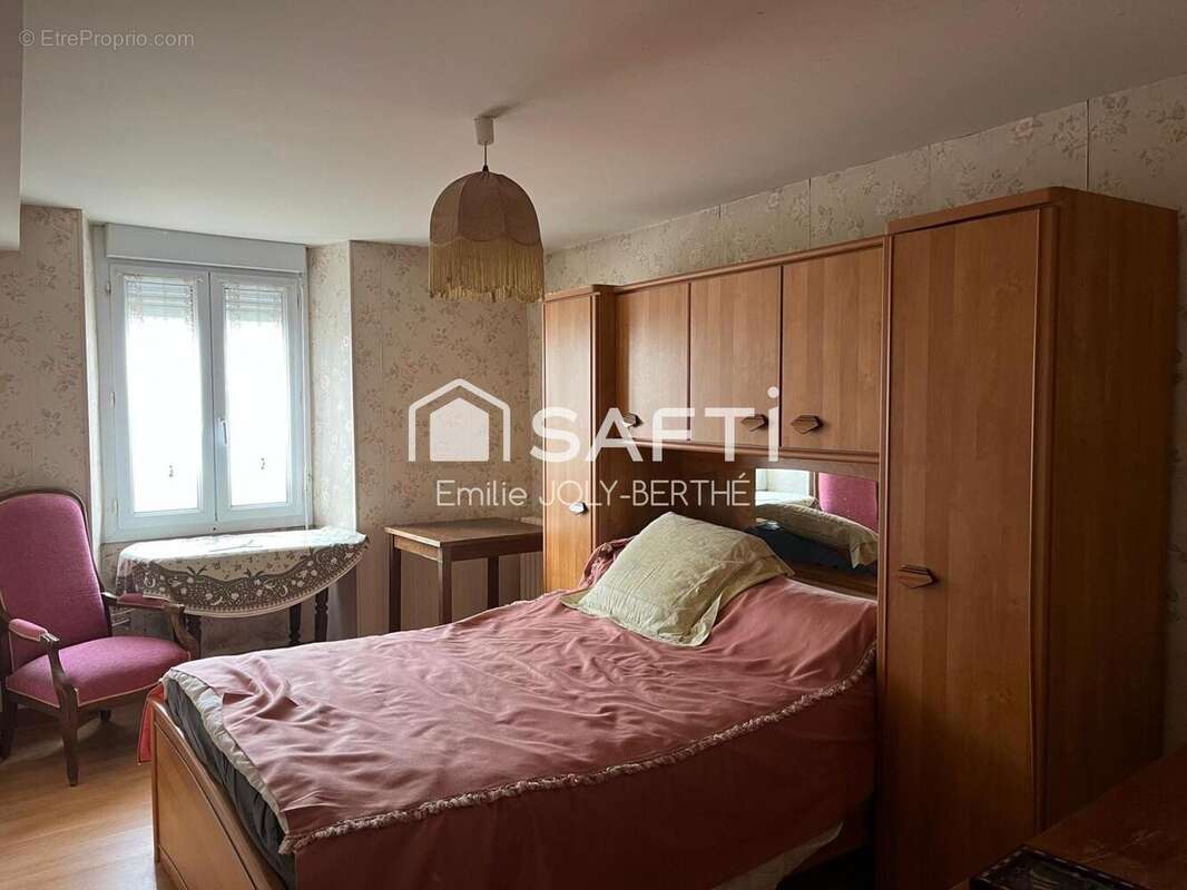 Photo 9 - Maison à SAULGES