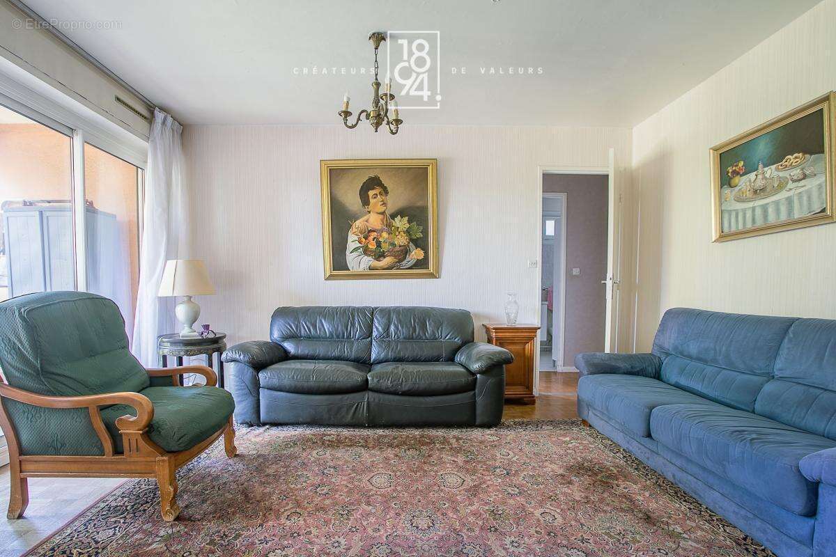 Appartement à MARSEILLE-12E