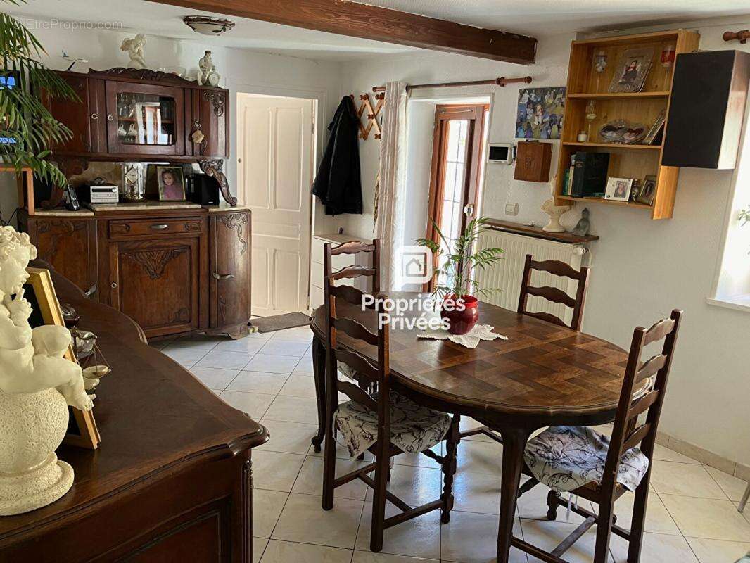 Maison à THOIRY