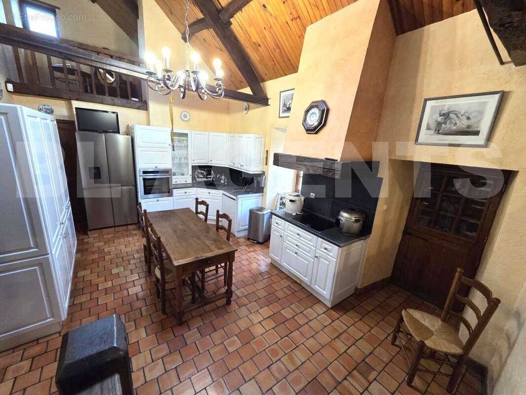 20251122_153419 - Maison à LOUPLANDE