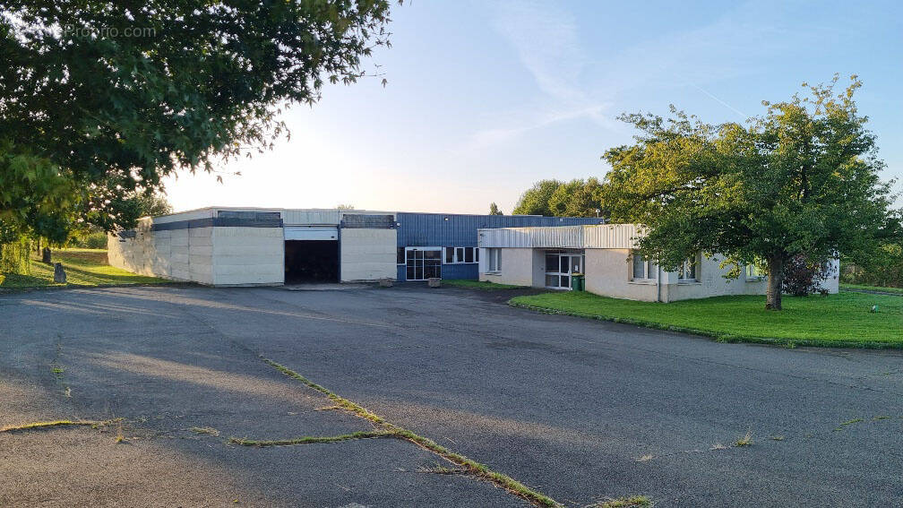 Autre à SAINT-CALAIS