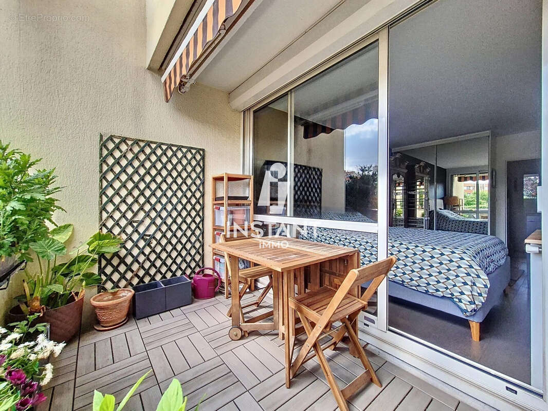 Appartement à MAISONS-ALFORT