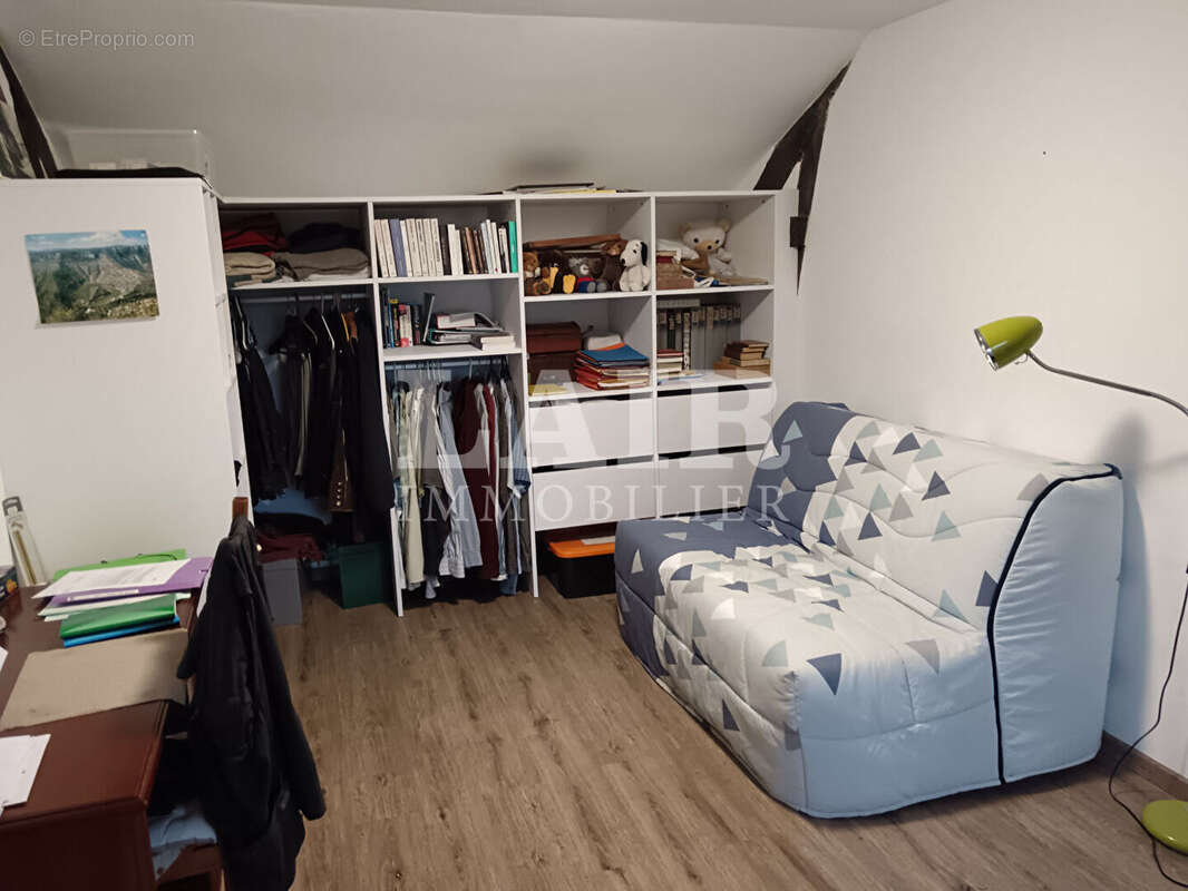 Maison à LE MELE-SUR-SARTHE