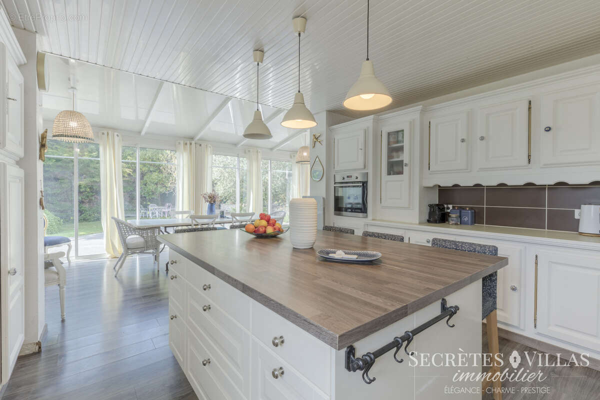 Maison à CARIGNAN-DE-BORDEAUX