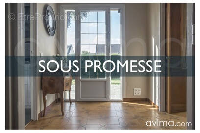 Maison à FEUCHEROLLES