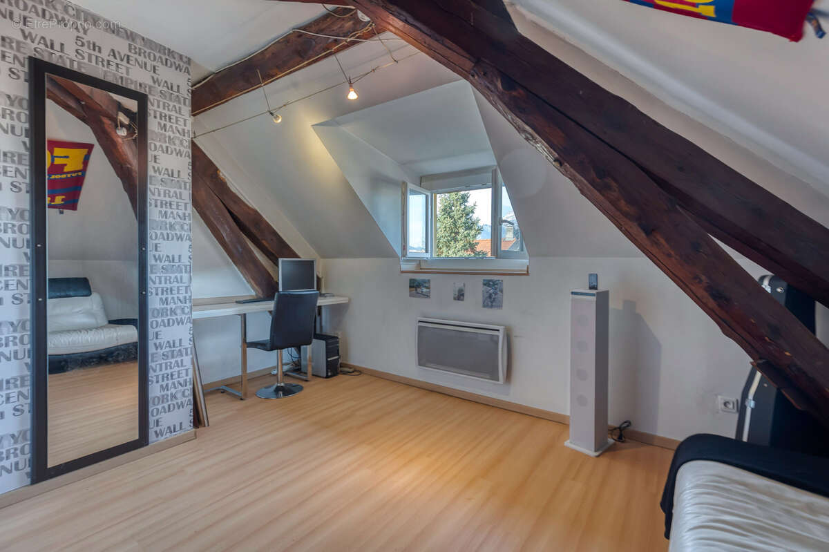 Appartement à DOMENE