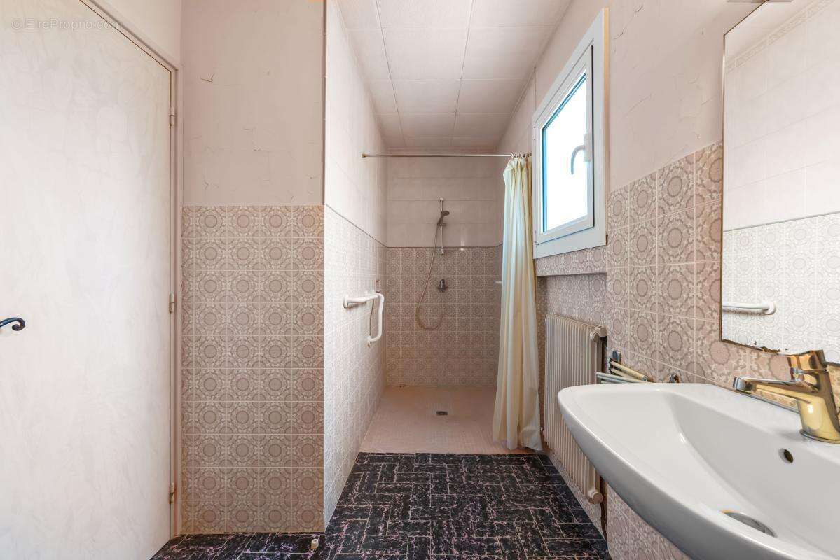 Maison à FREJUS