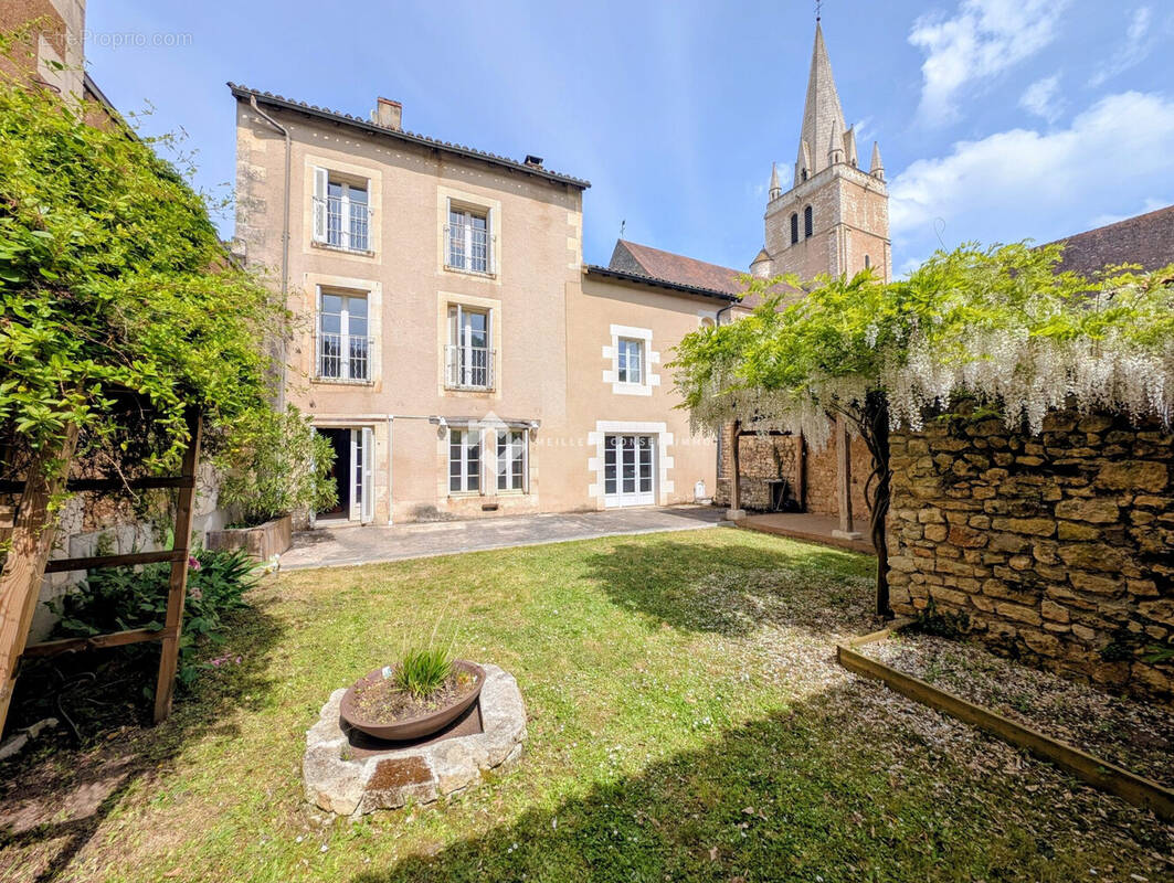 Maison à SAINT-BENOIT
