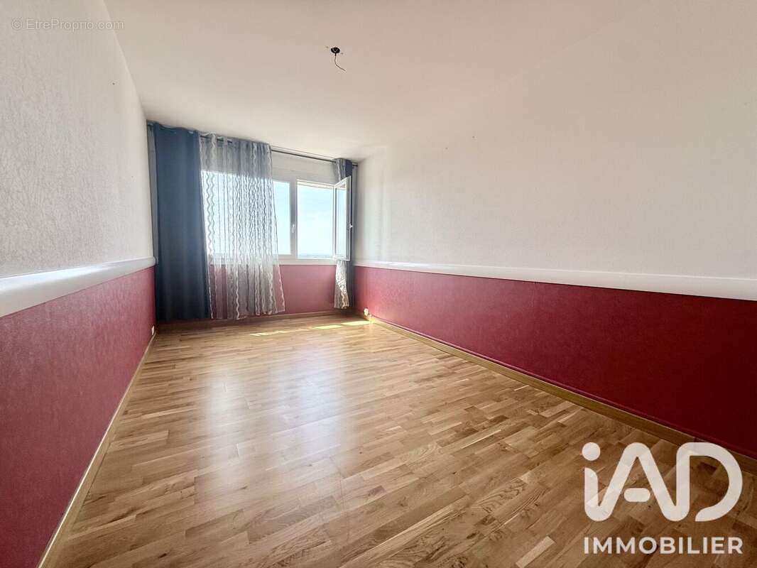 Photo 3 - Appartement à CHALON-SUR-SAONE