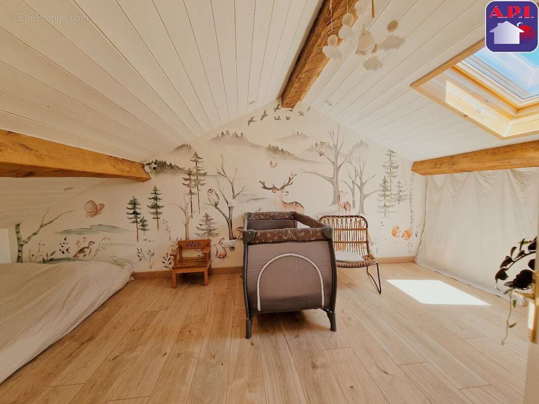 Maison 104 m² à Saurat  - photo 10