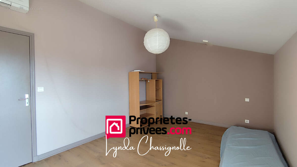 Maison à RIORGES