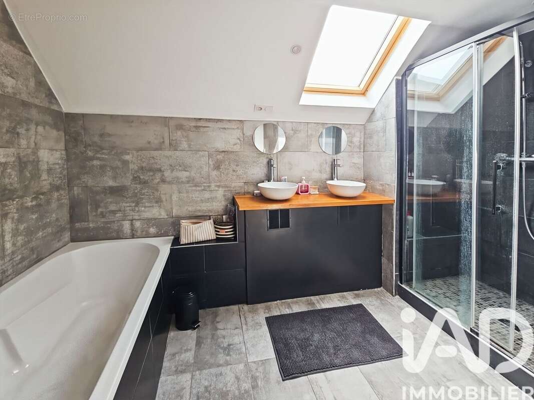 Photo 8 - Appartement à GRISY-SUISNES