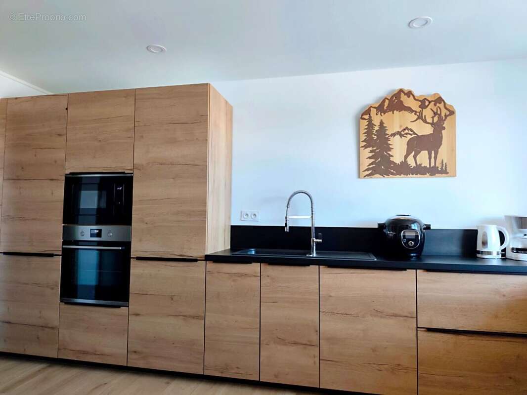 Appartement 79 m² à Egat  - photo 5