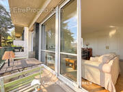 Appartement à SURESNES