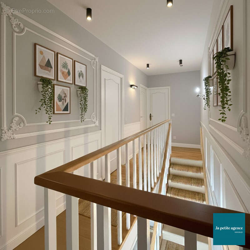 Maison à EQUEURDREVILLE-HAINNEVILLE