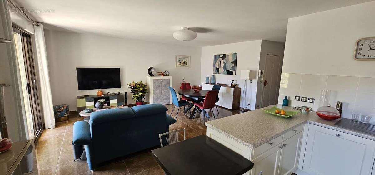Appartement à HYERES