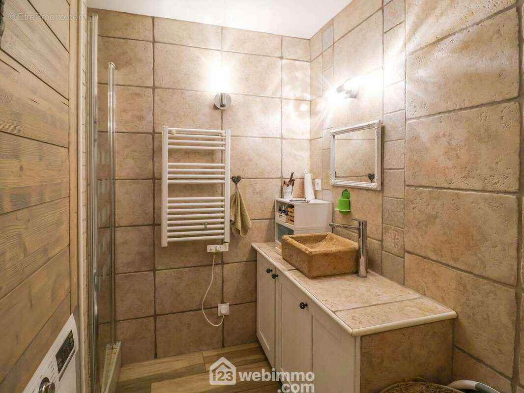 Appartement à MARSEILLE-9E