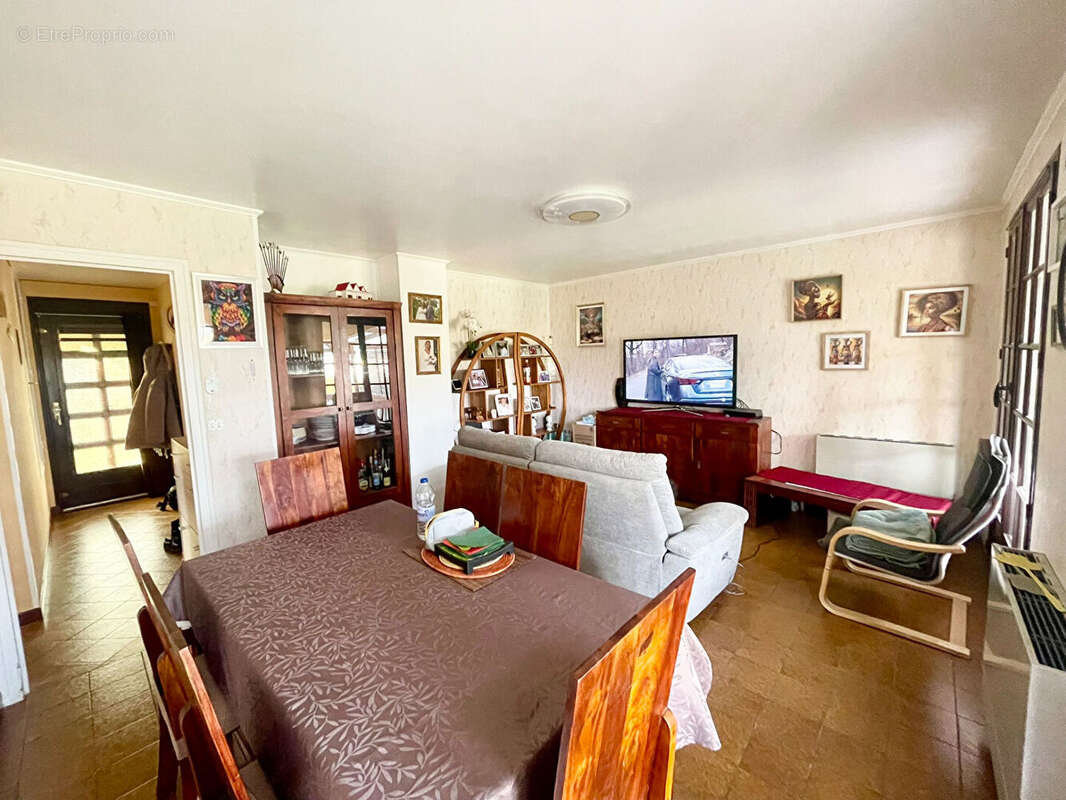 Maison à BOEURS-EN-OTHE