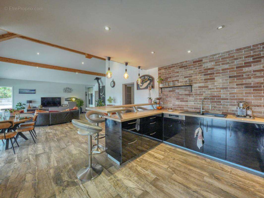 Maison à VIEUX-BOUCAU-LES-BAINS