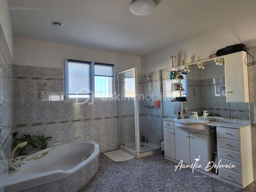 Maison à CESSENON-SUR-ORB